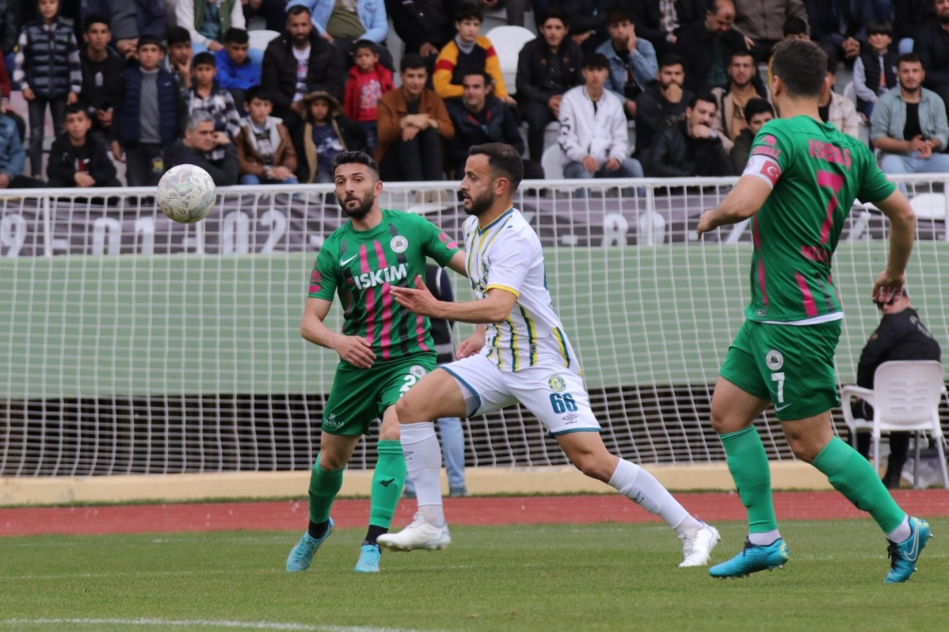 Şanlıurfaspor 10 kişiyle kazandı;