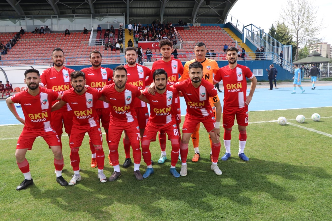 Viranşehir Belediyespor emin adımlarla 3. Lig yolunda;
