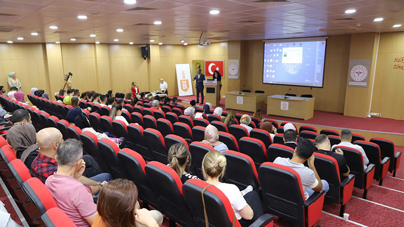 Şanlıurfa'da yenidoğan ölümlerini önlemek için eğitim verildi