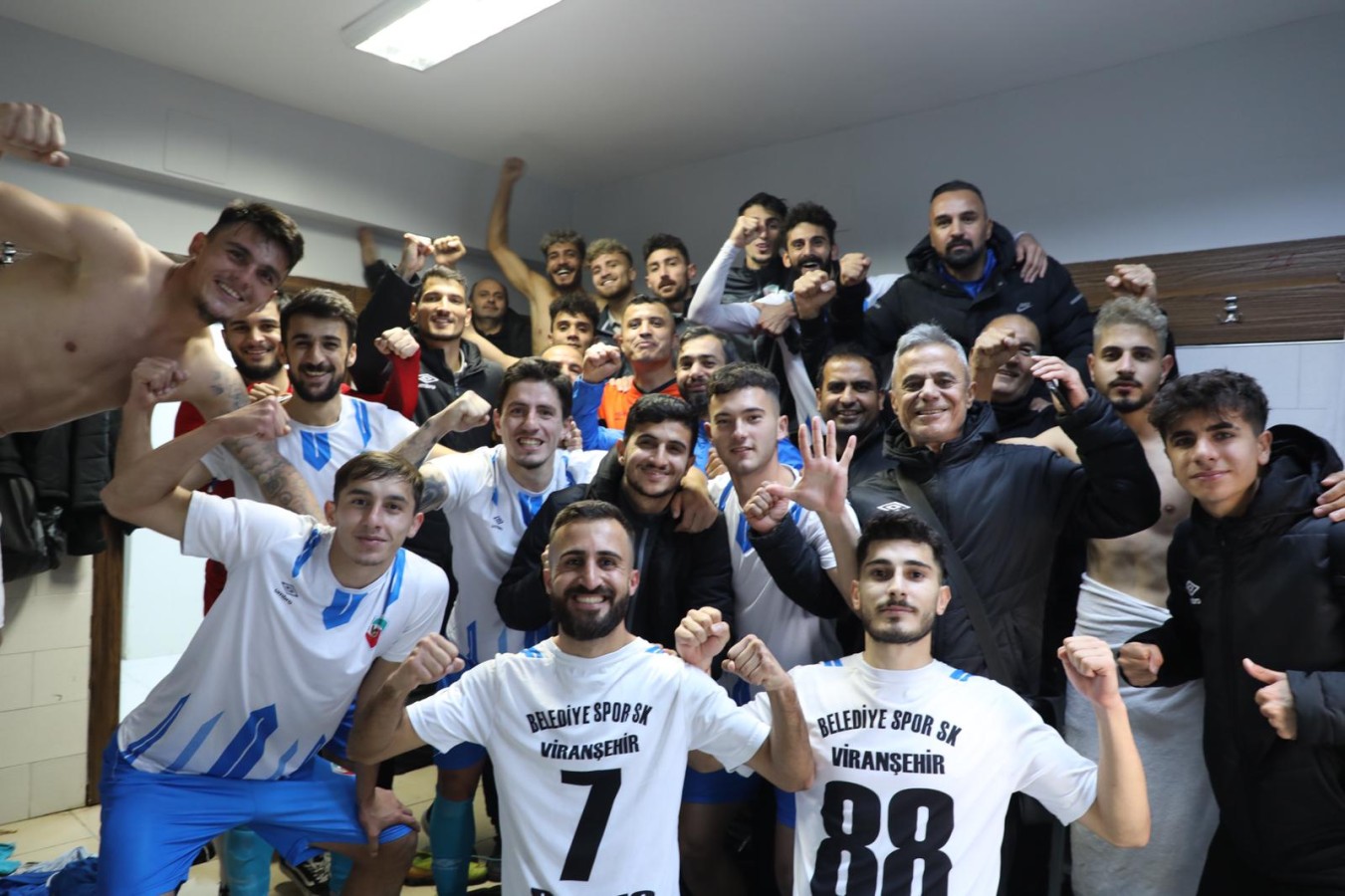 Viranşehir Belediyespor'dan deplasmanda farklı galibiyet;