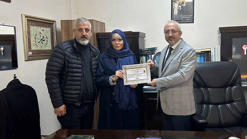 Ukraynalı Mınıeıeva, Şanlıurfa’da İslamiyet’i seçti;