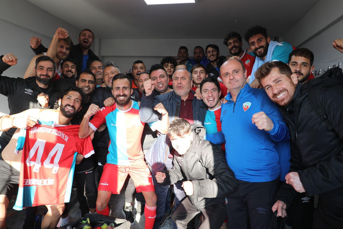 Viranşehir Belediyespor hedefine bir adım daha yaklaştı;